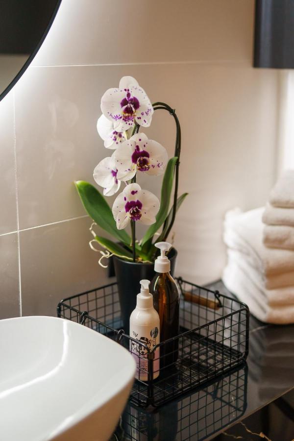 Apartament Deluxe Black Orchid Baltic Concept 德兹维济诺 外观 照片