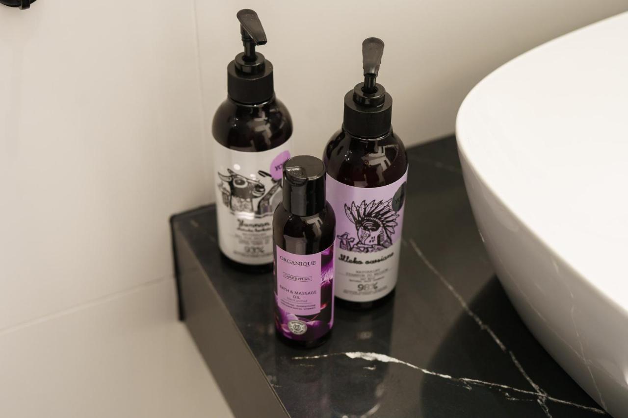 Apartament Deluxe Black Orchid Baltic Concept 德兹维济诺 外观 照片