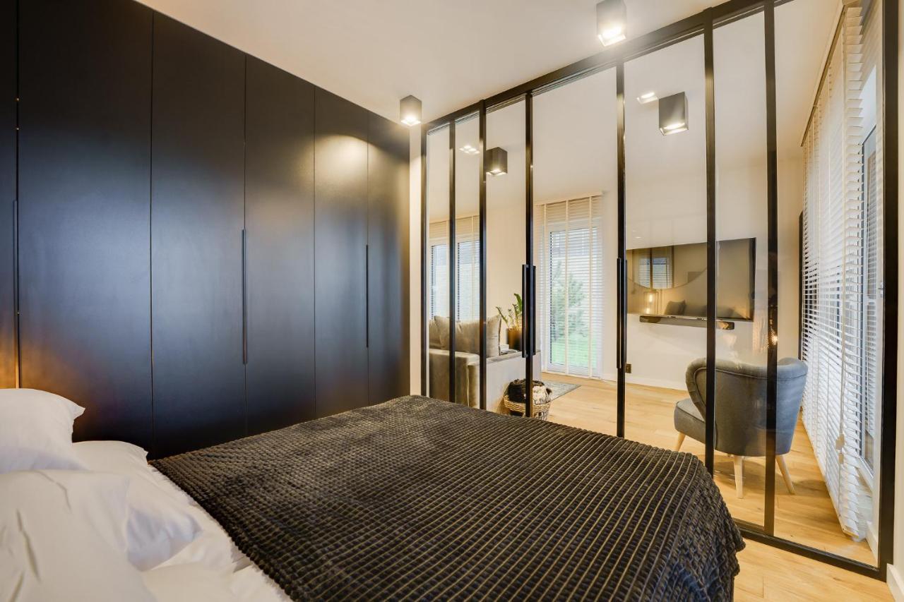 Apartament Deluxe Black Orchid Baltic Concept 德兹维济诺 外观 照片